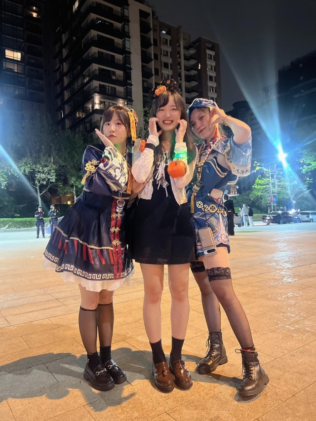 22-2025萬聖節醉鬼遊街趣-詭怪選美