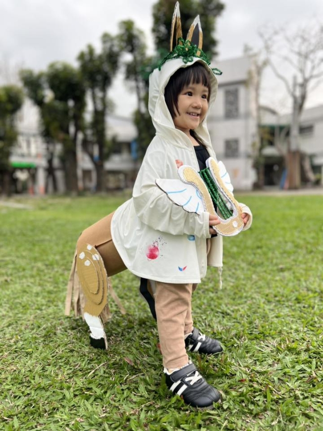 半人馬吟遊詩人-「紙箱變裝大賽」人氣王投票