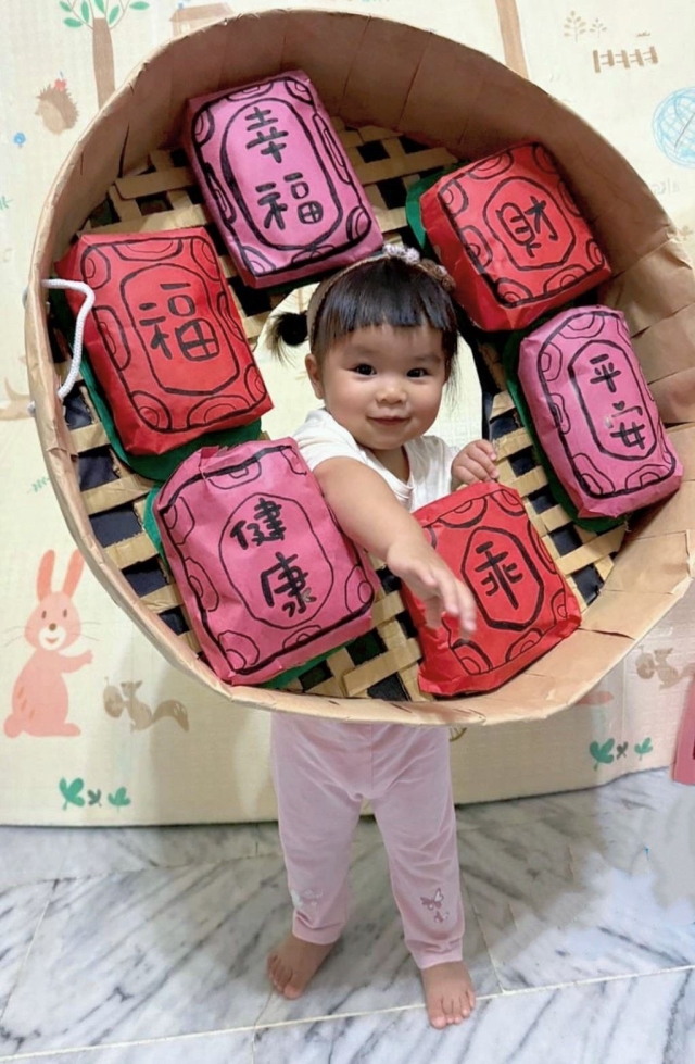 可可愛愛的ㄤ咕貴-「紙箱變裝大賽」人氣王投票