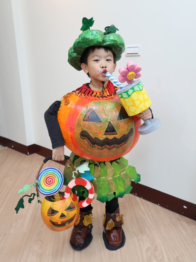 南瓜怪的Party time-「紙箱變裝大賽」人氣王投票