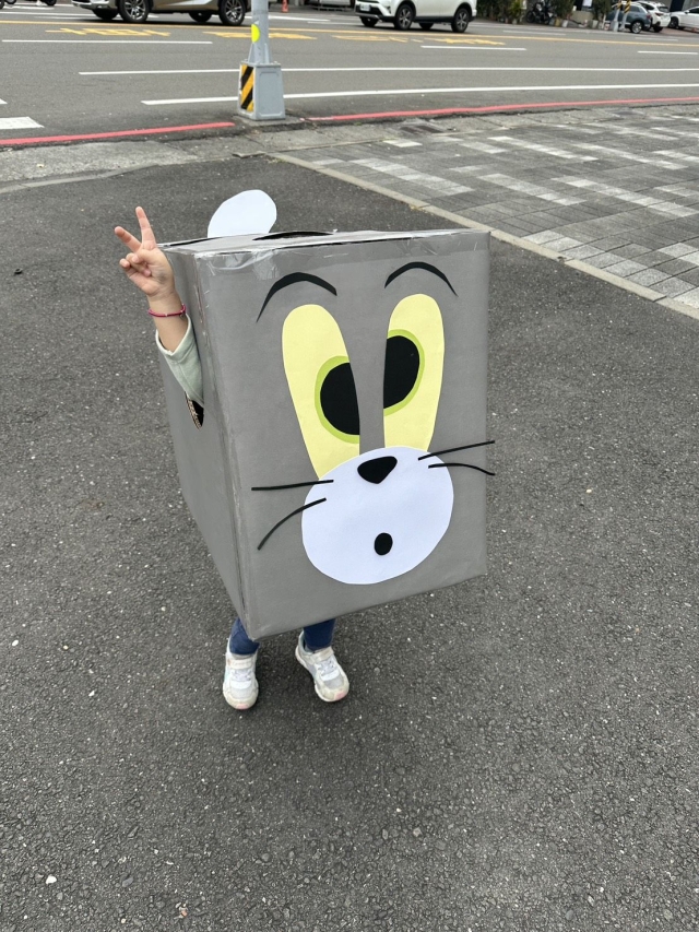 冰塊TOM-「紙箱變裝大賽」人氣王投票