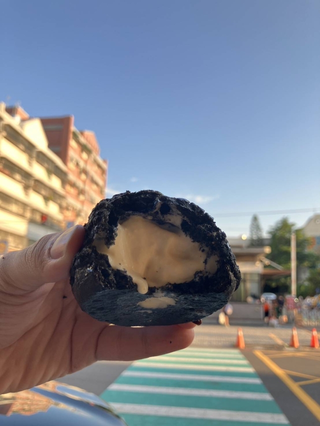 食36-1 金烏鴉卡士達泡芙-2026 臺中市政府青年創業品牌推廣計畫-十大新創之星網路票選