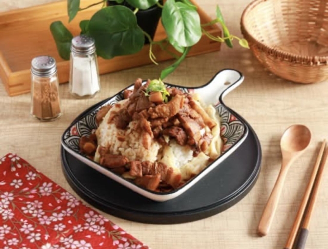 貢貢芳米糕(仁德分店)-「2026年十大模飯米料理」網路票選活動