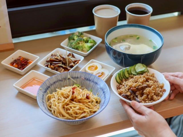 滿分食分｜古早味油飯｜家常麵食-2026風城好味名店票選